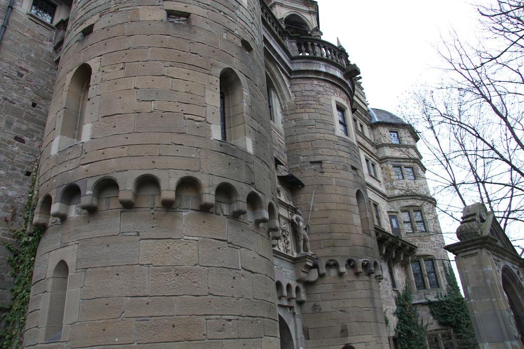 Hotel Am Schloss Neuenstein Ngoại thất bức ảnh